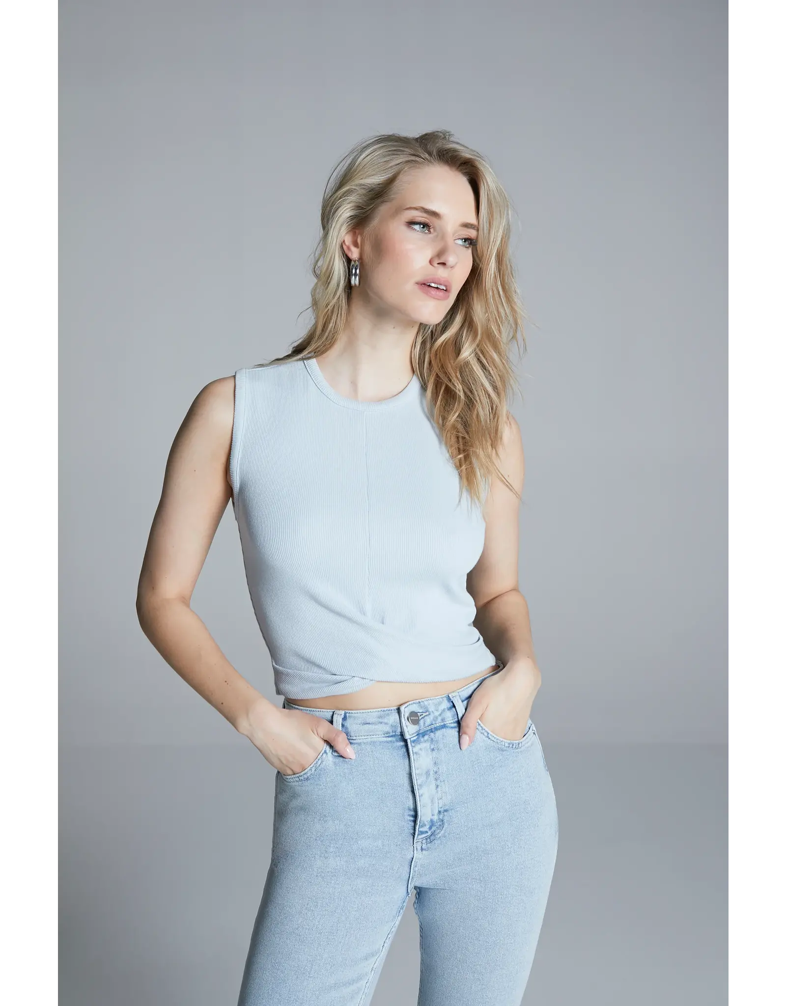 Homage Rib Cropped Top With Knot - Light blue