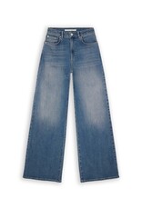 Homage James - Retro Blue