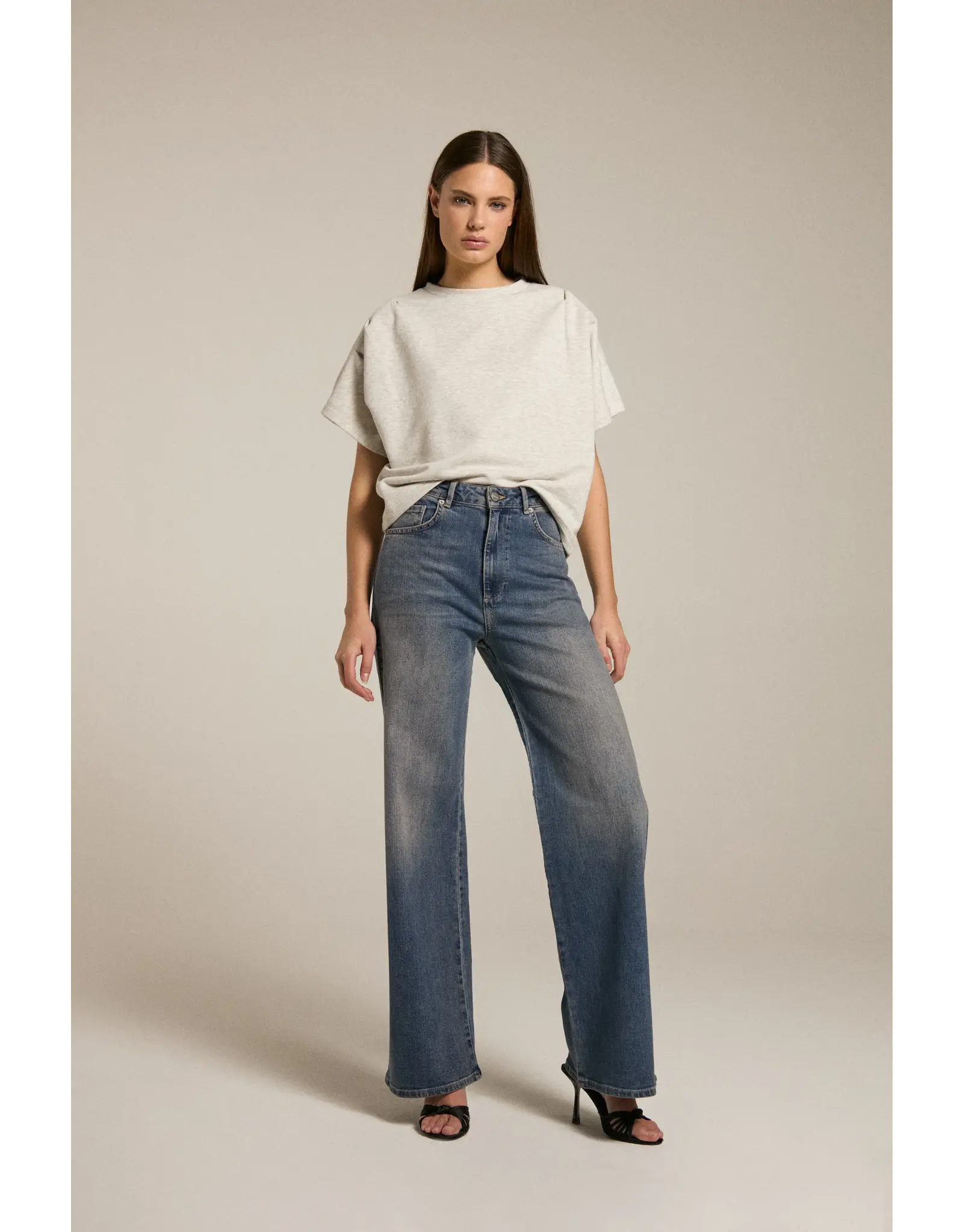 Homage James - Retro Blue