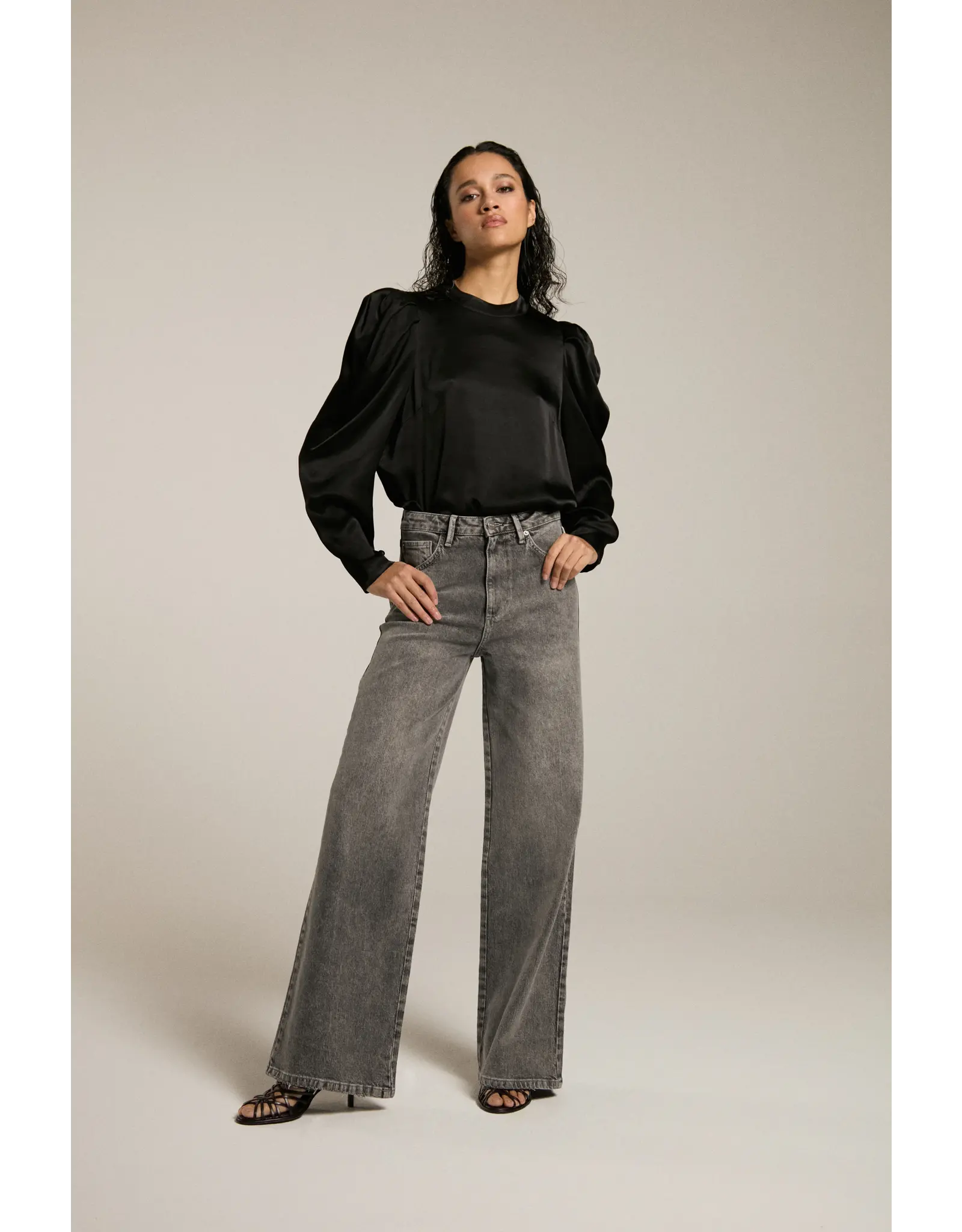 Homage James - Random Washed Grey