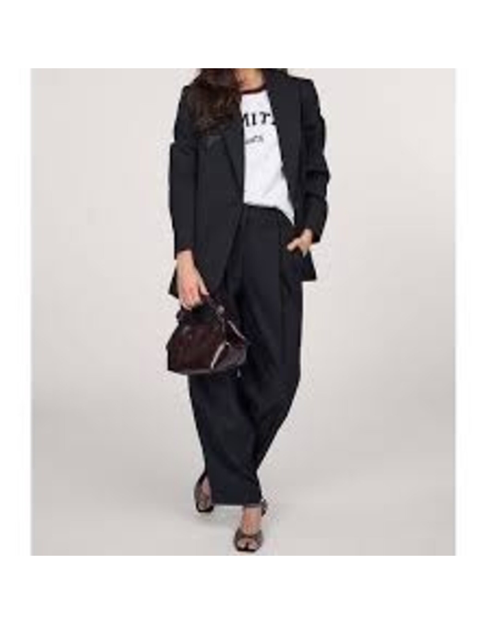 Haute L'amitié Premiere Single Blazer - Black