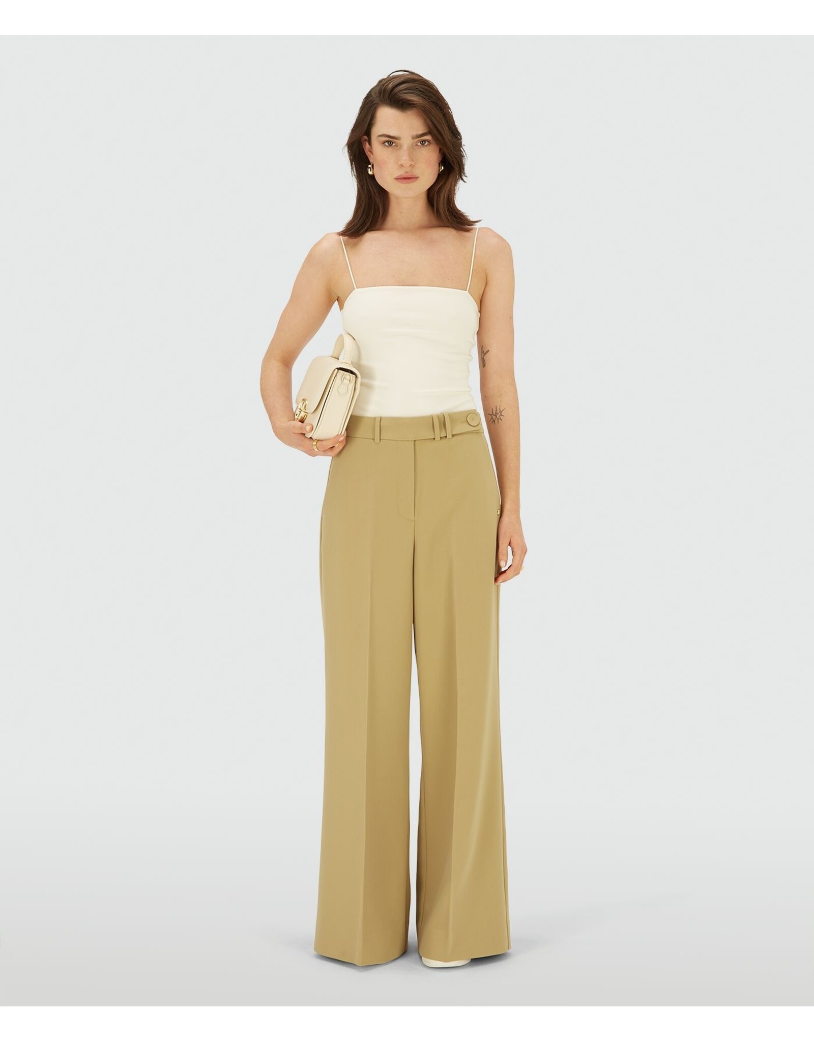 Josh V Jessie - Mustard Yellow