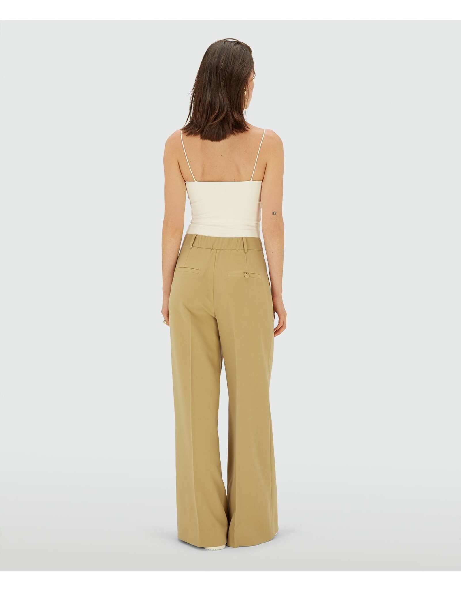 Josh V Jessie - Mustard Yellow