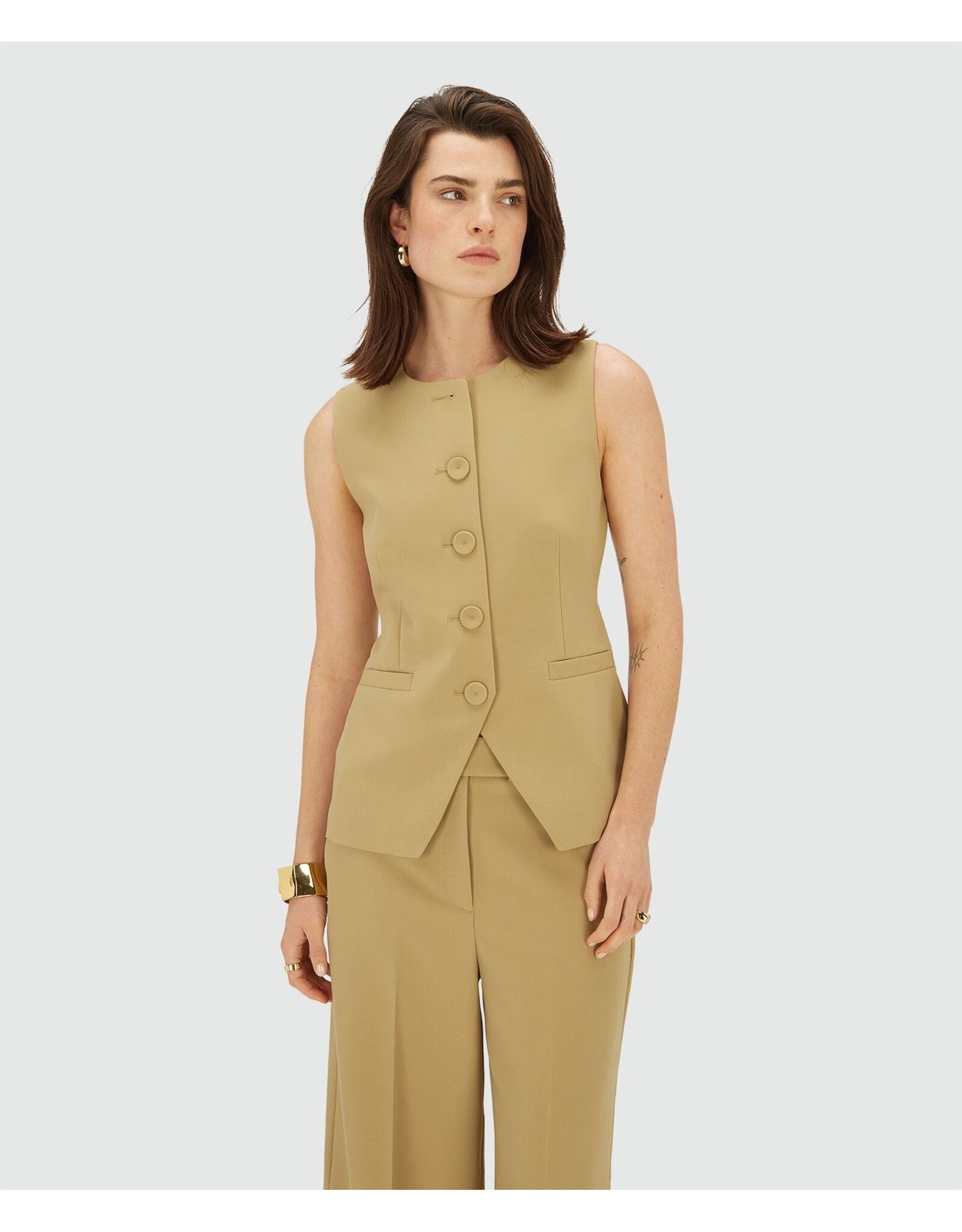 Josh V Kiro - Mustard Yellow