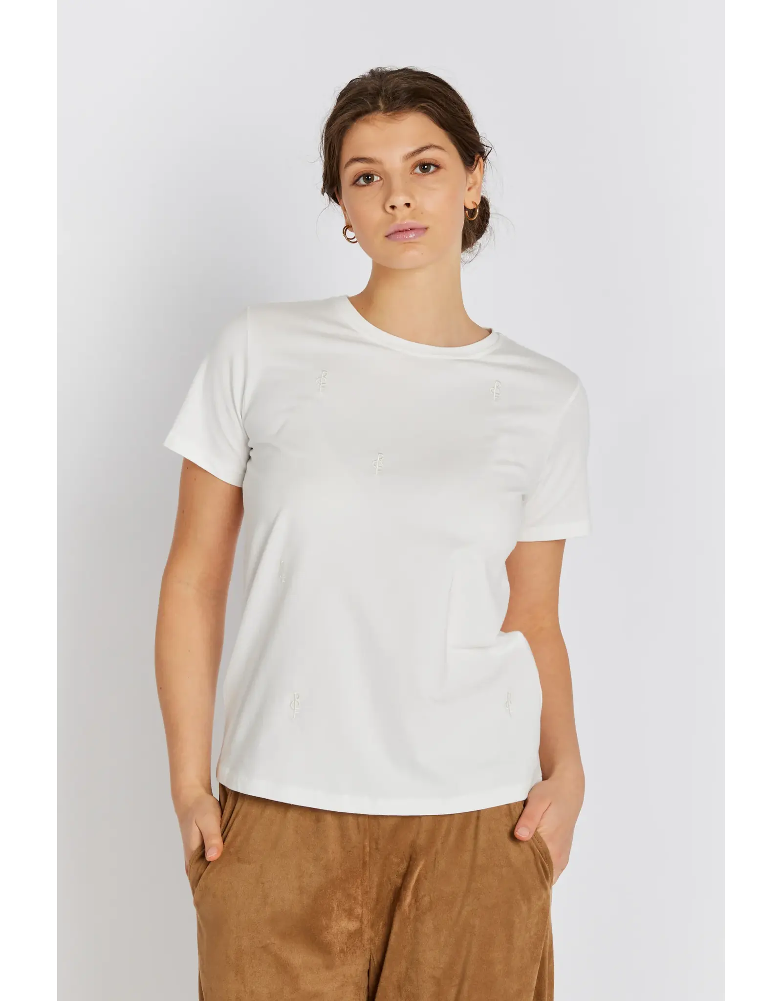 Rue de Femme Alvina Logo Tee - Offwhite