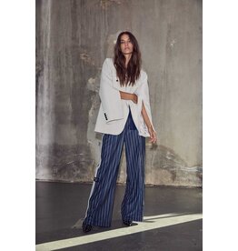 Haute L'amitié Premiere Hook Blazer - Pearl