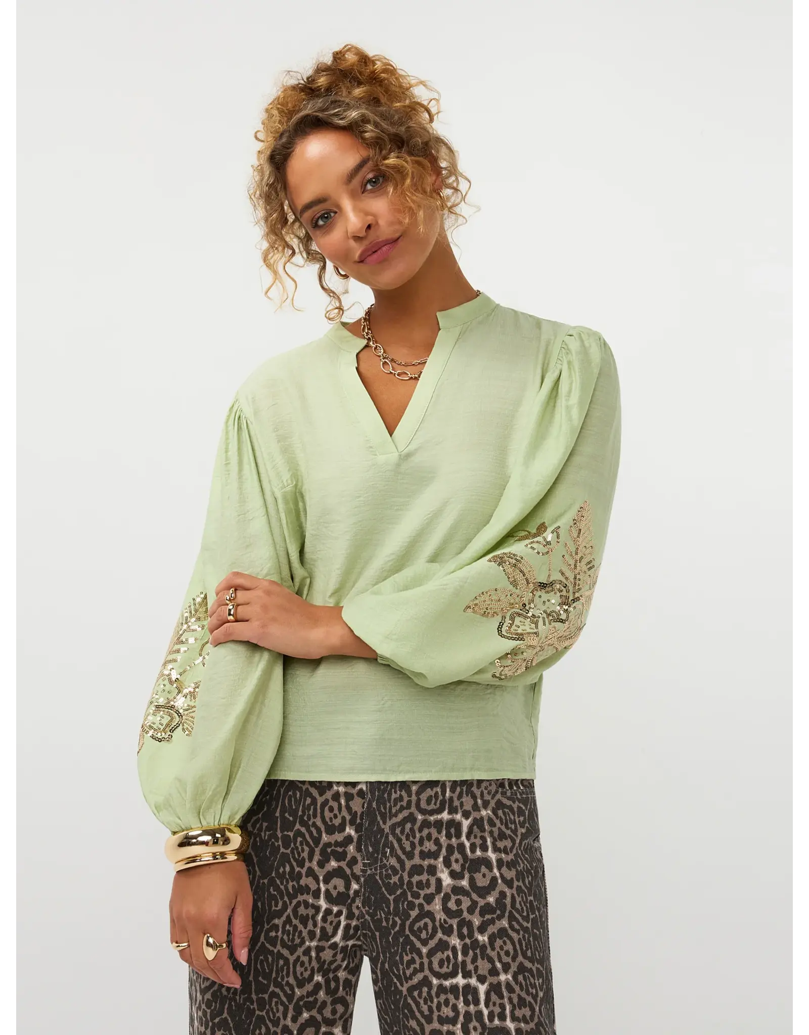 Ydence Blouses Rose - Soft Green