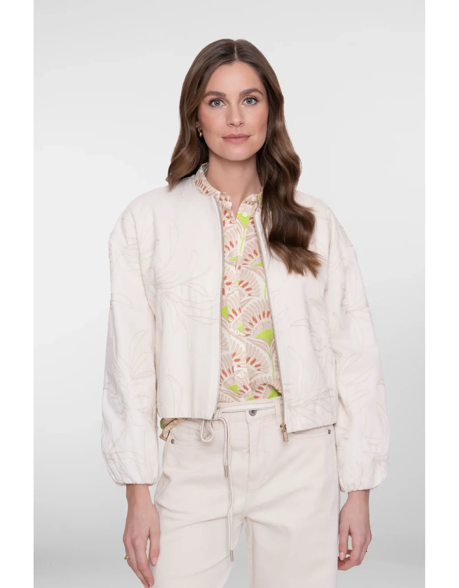 Geisha Jacket Embroidery 65022 - Ecru