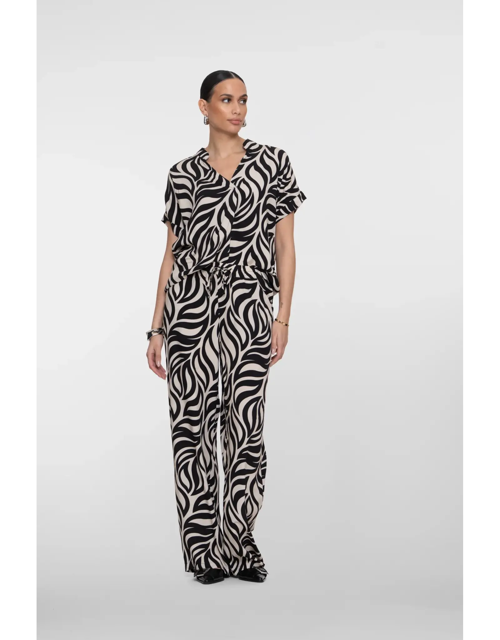 Geisha Top Bi-Color - Black/Sand