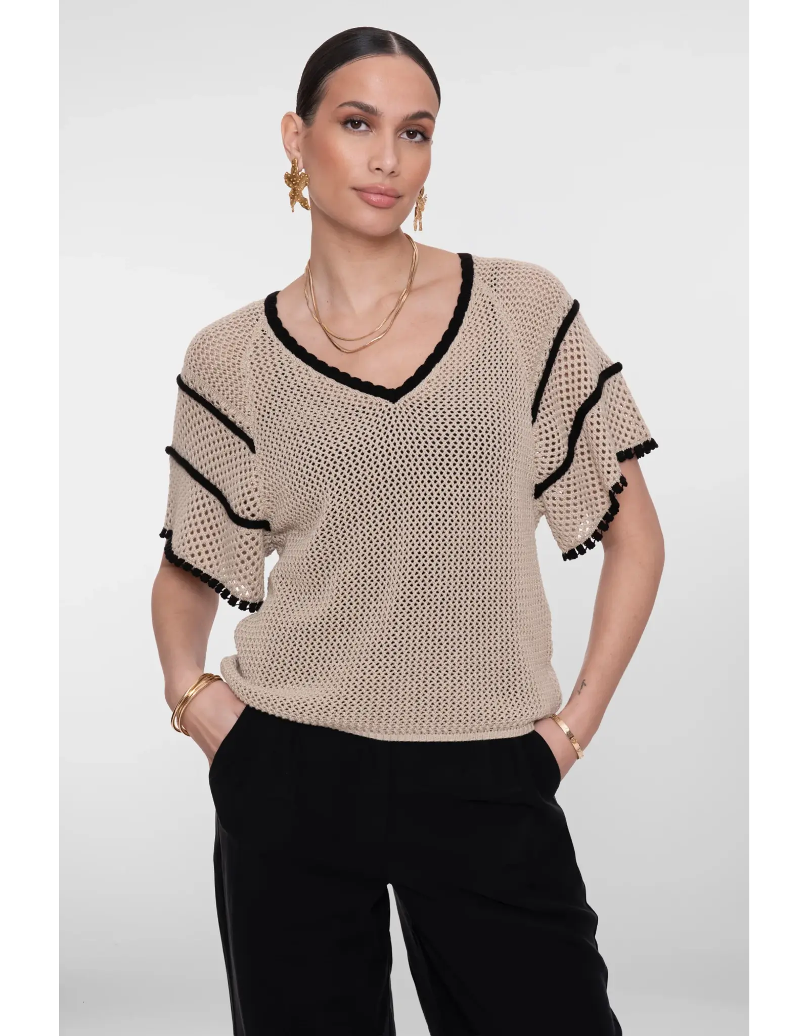 Geisha Pullover raglan V-Neck - Light Sand/Black
