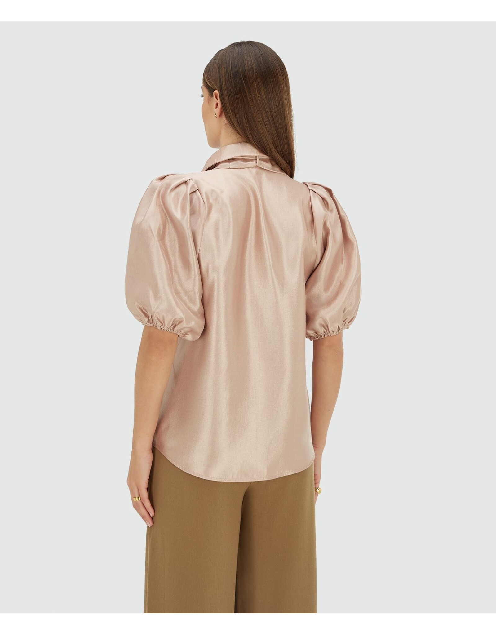 Josh V Sylviana - Dusty Pink