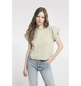 Homage Top with wide shoulders - Pistachio