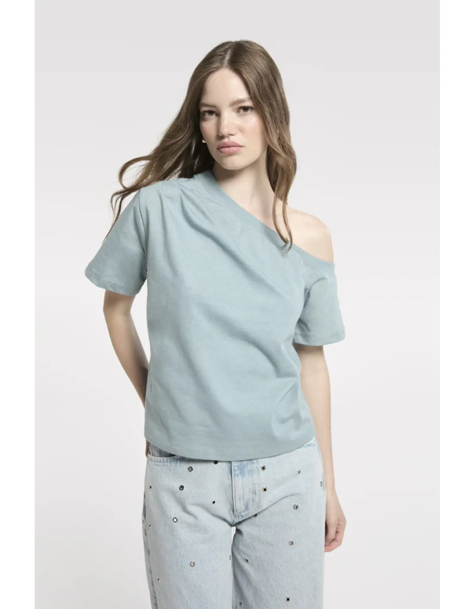 Homage Offshoulder top with pleats - Sea Blue
