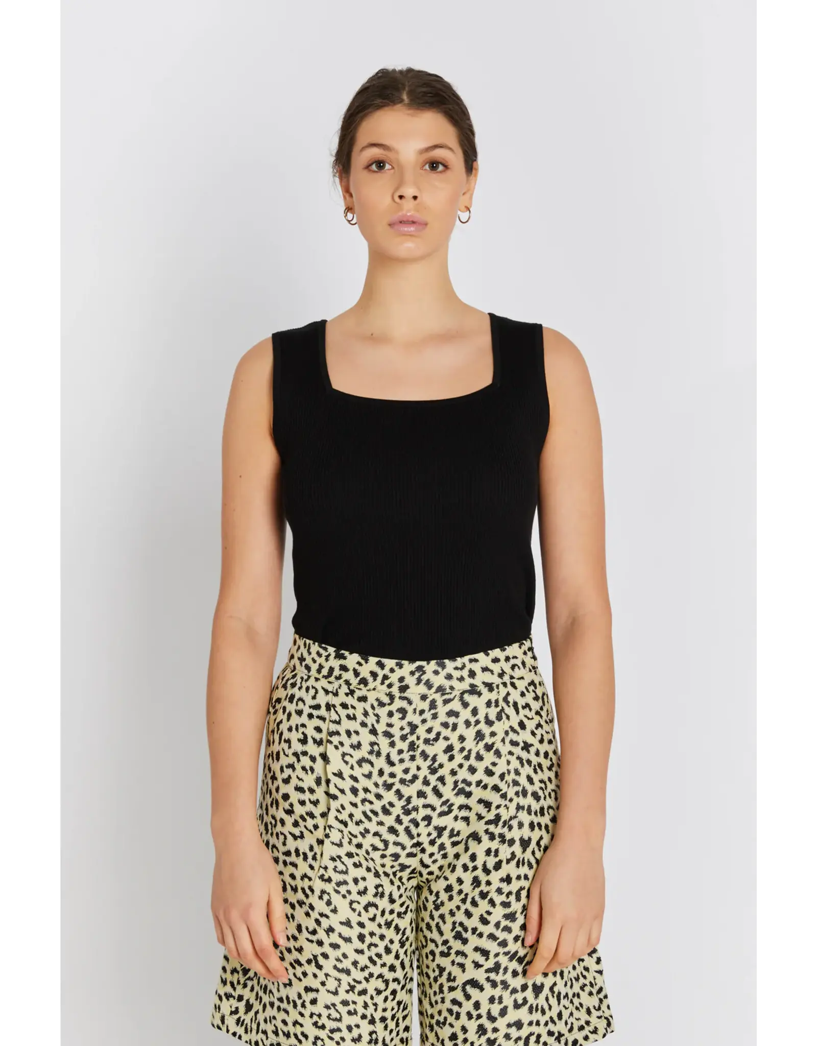 Rue de Femme Noa Reverse Knit  Top - Black