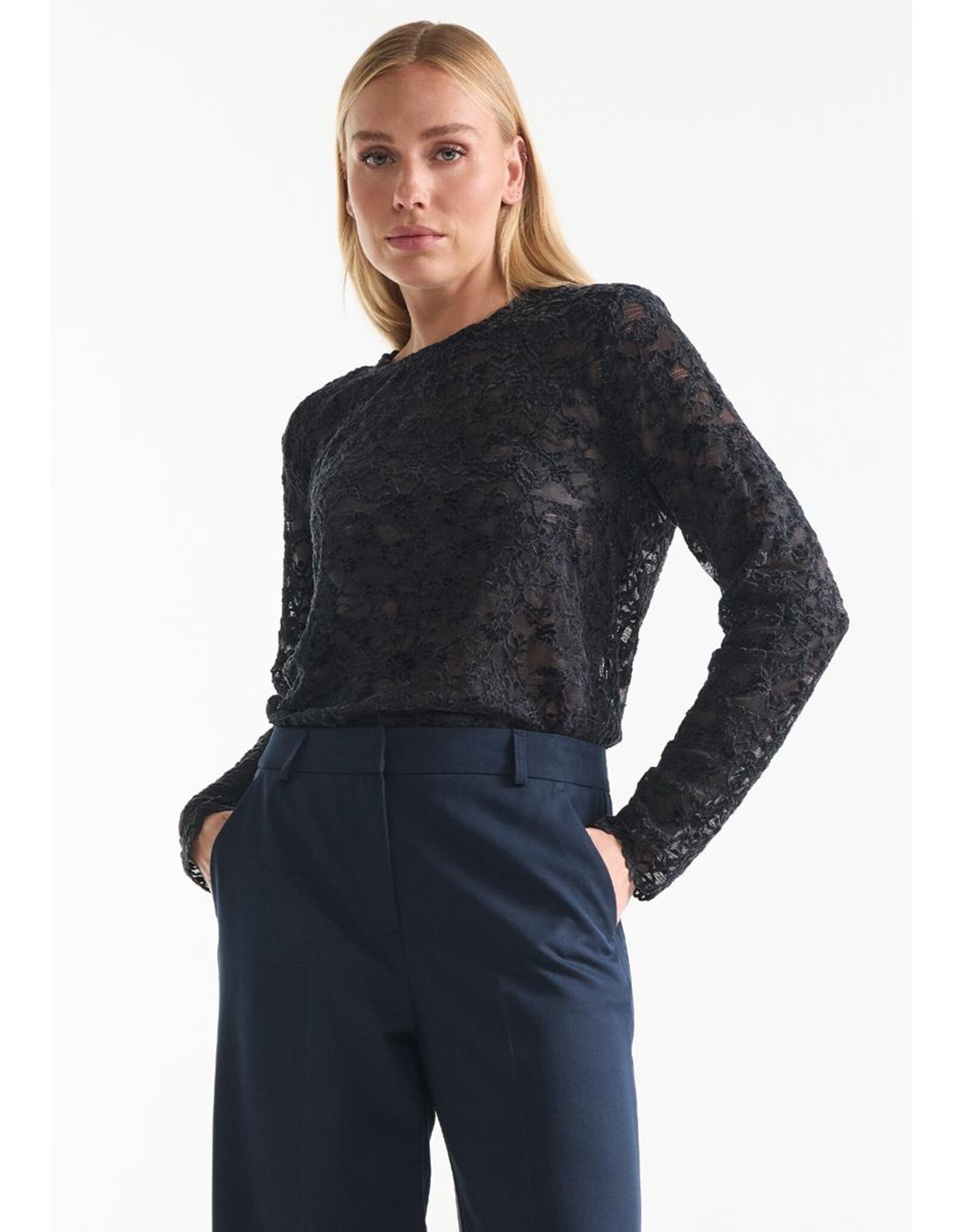 Jansen Kiki Top Lace Longsleeve - Dark Blue
