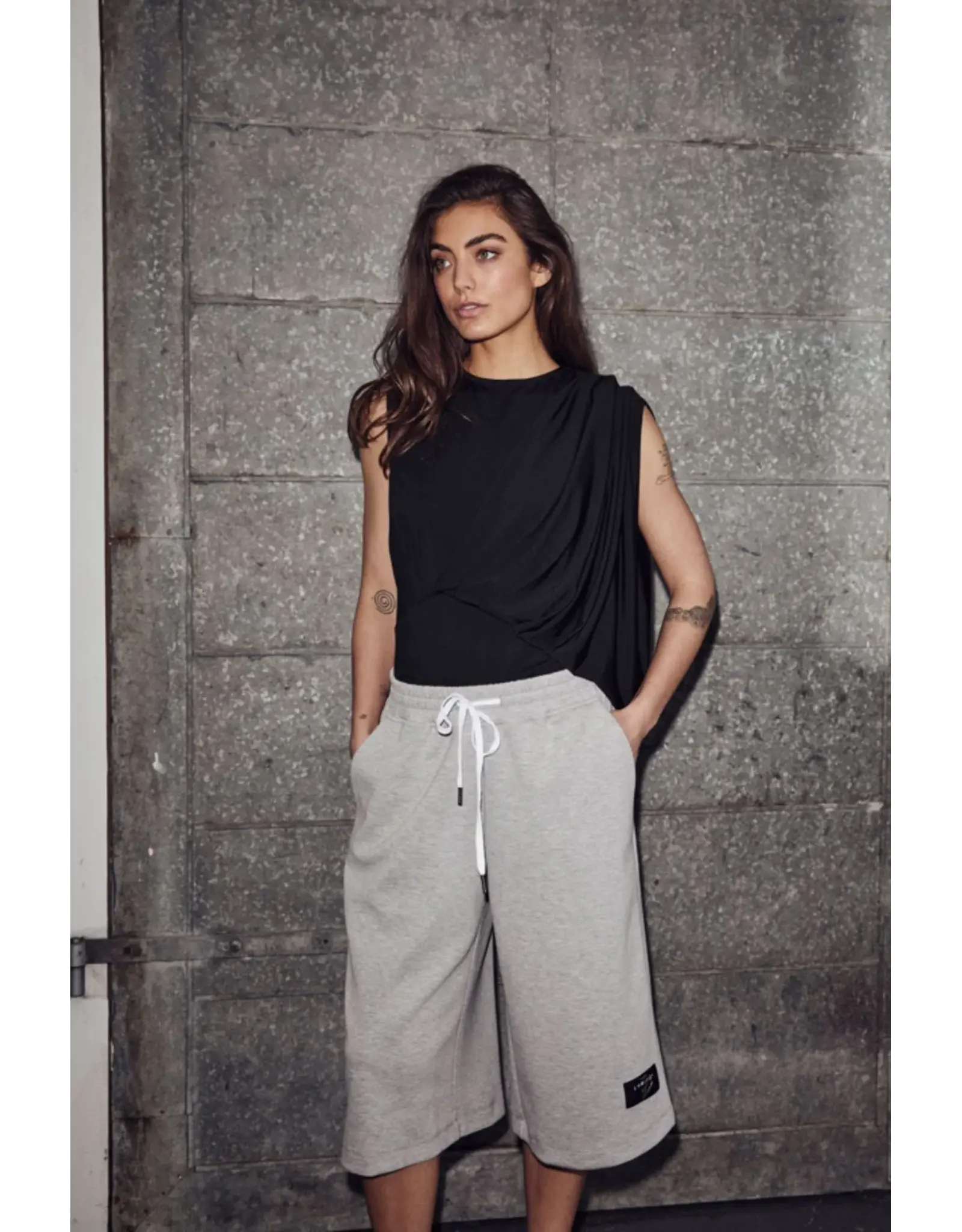 Haute L'amitié Maxi Sweat Bermuda - Grey Melange