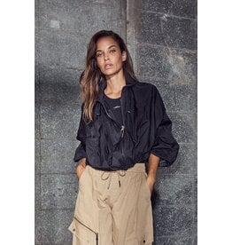 Haute L'amitié Iron paper jacket - Black