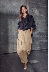 Haute L'amitié Air Zipp Tall Pant- Walnut