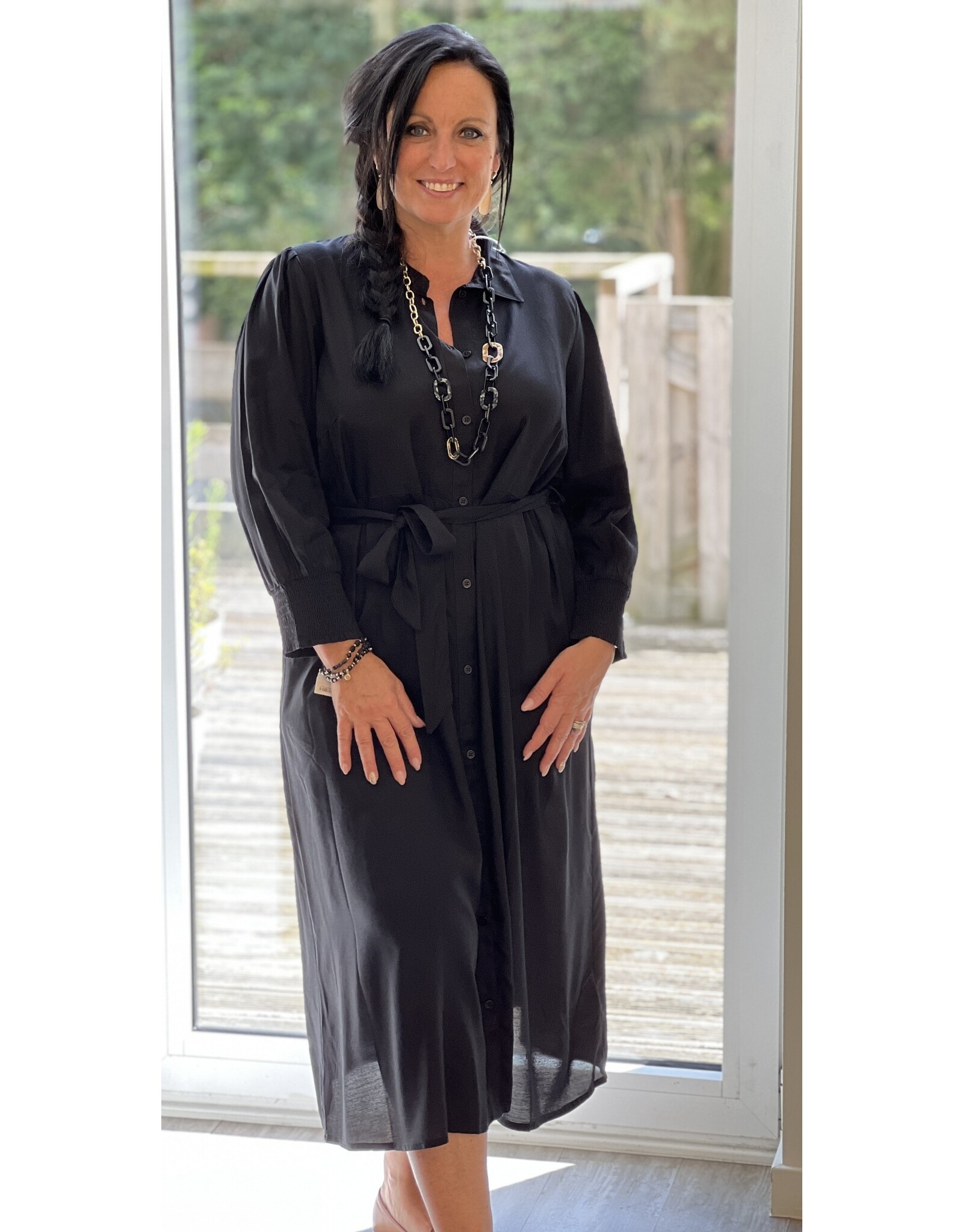 Kleed black deep ami