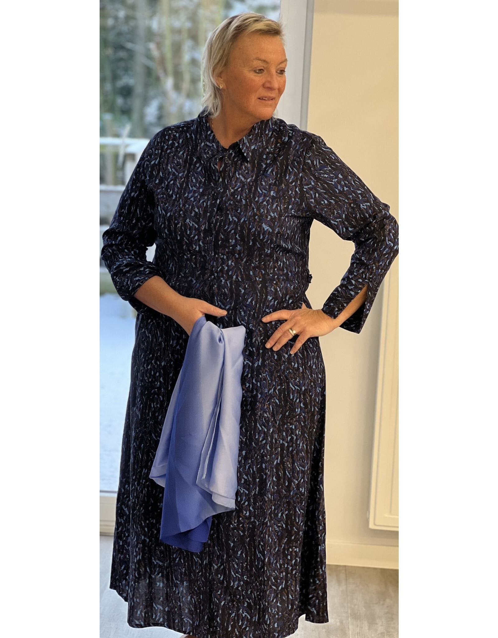 Kleed blauw/zwart print