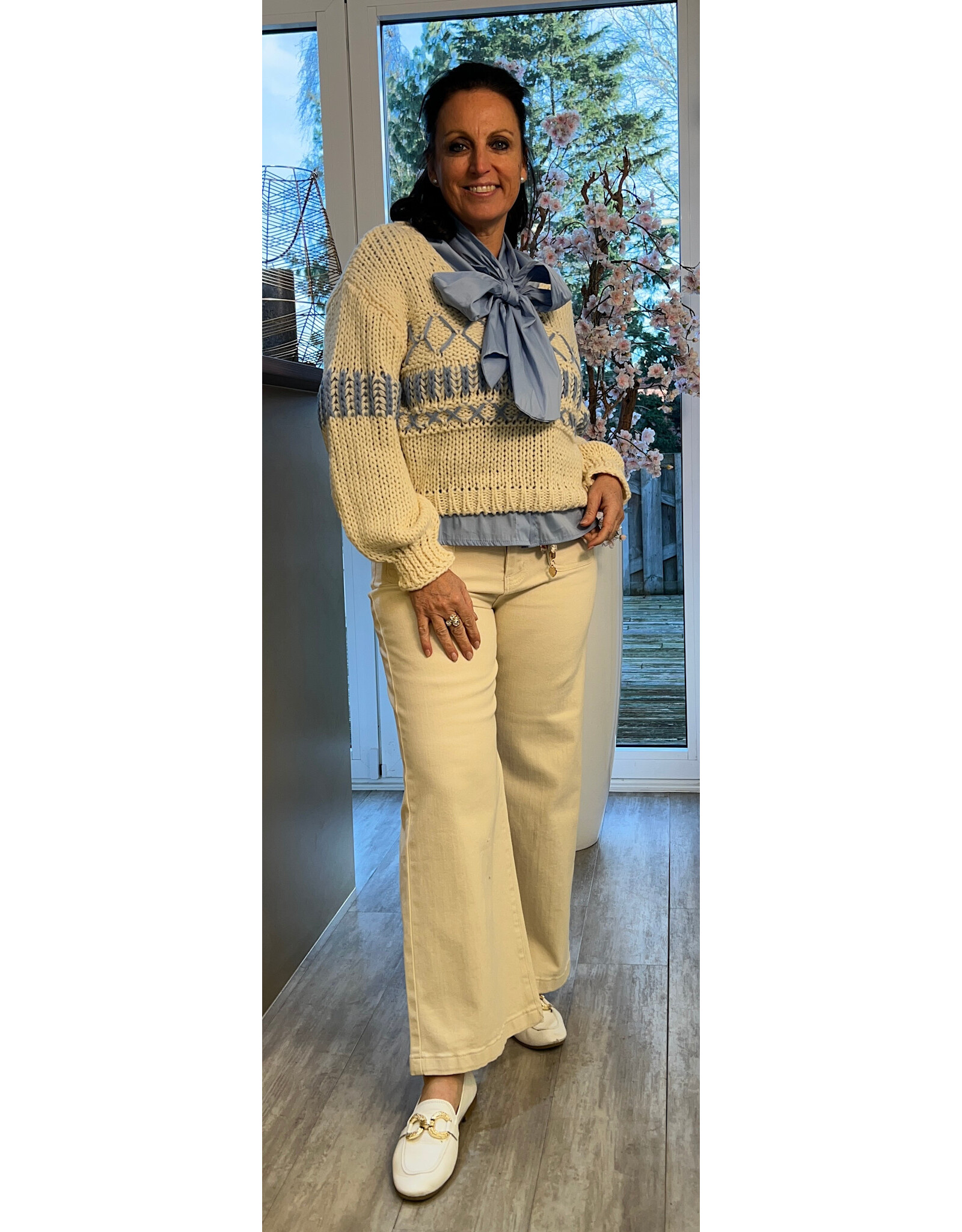 Parijs Bloes Issy blue