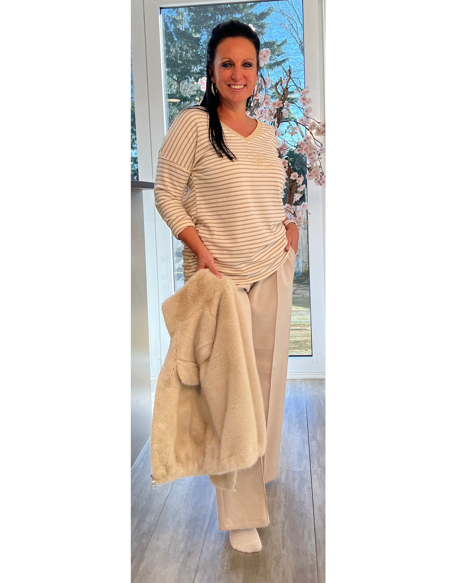 Brussel Trui golden flower