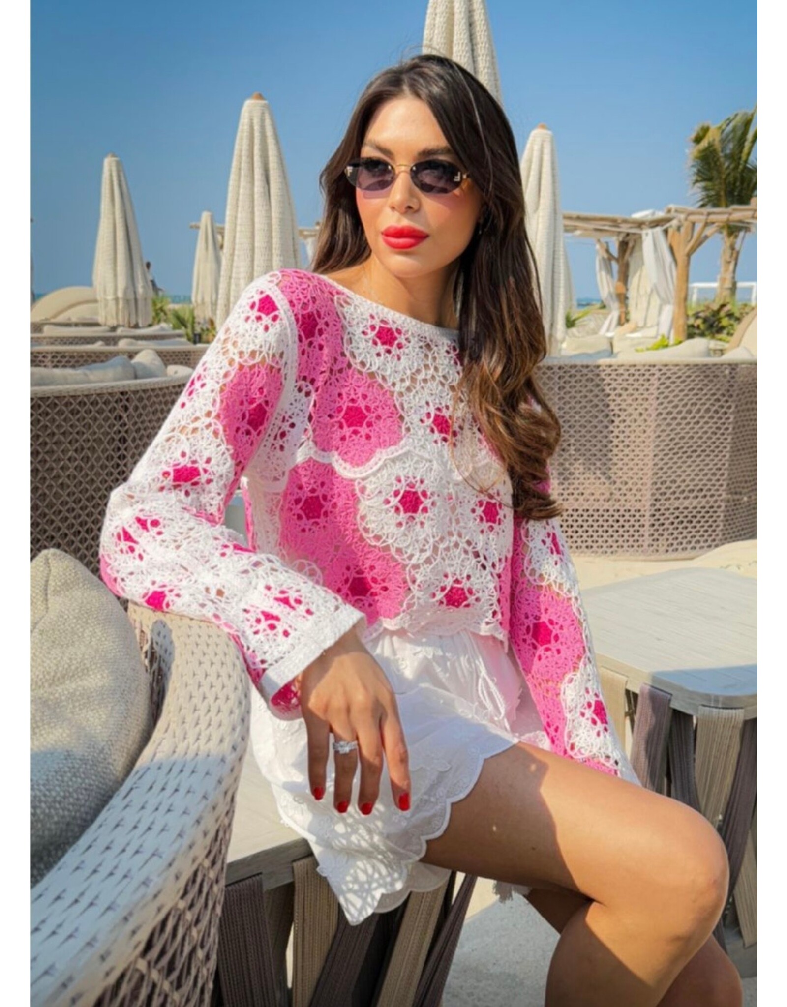 Brussel Trui kort wit/roze en fushia