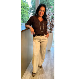 Kaffe Lourine trui v-hals fudge