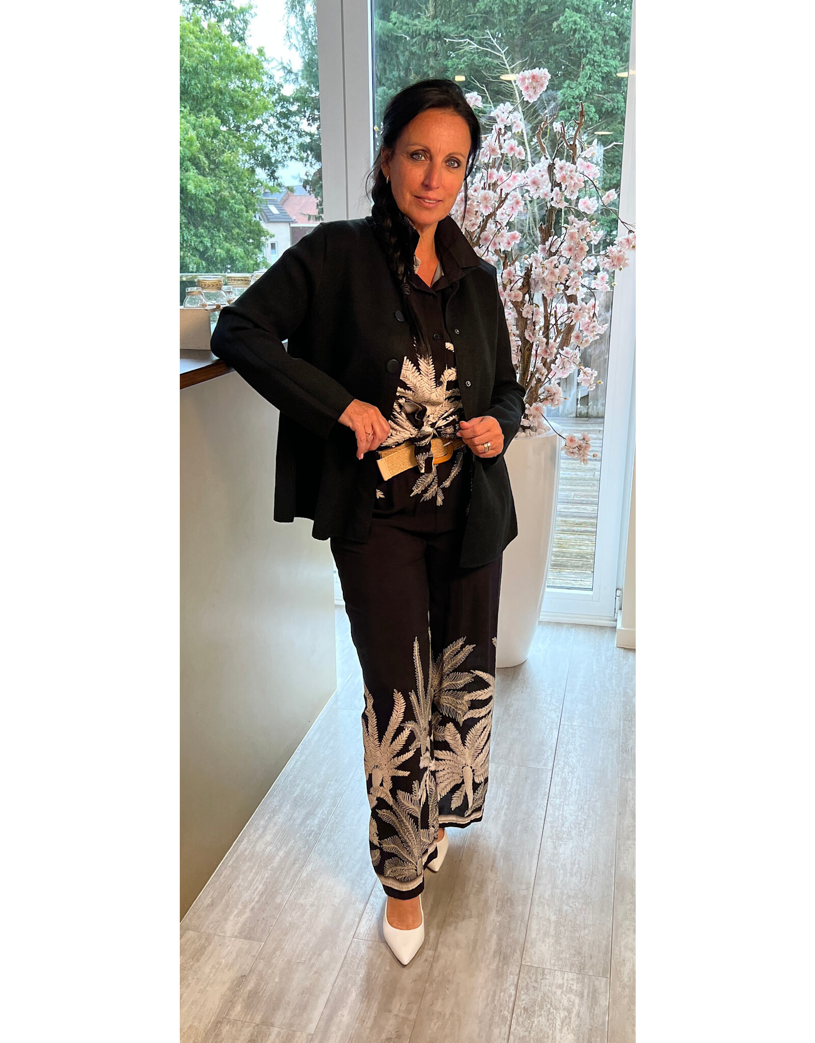 Brussel Gilet/Poncho Black Elegance