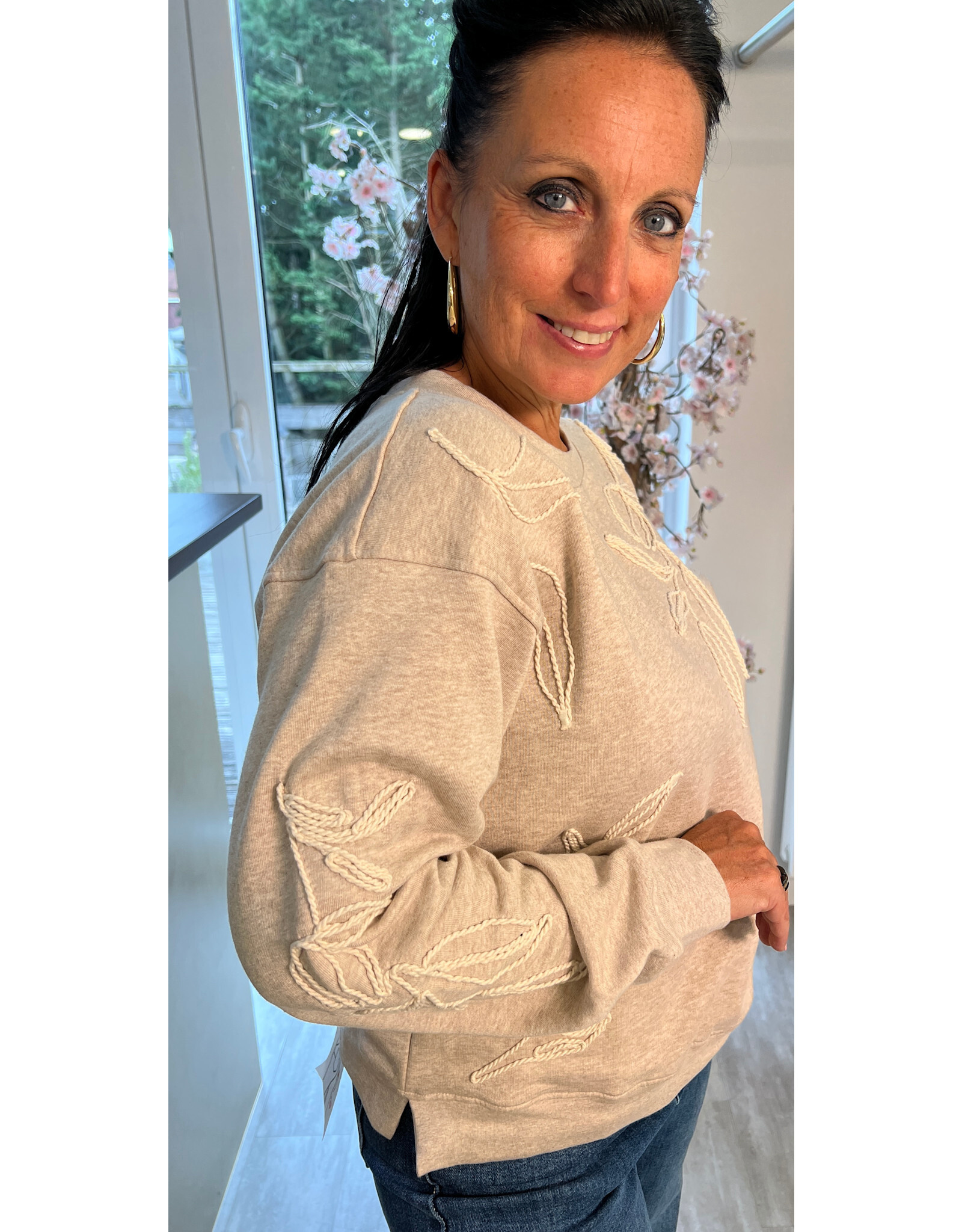 Cream Swaeter Lovisa Oat