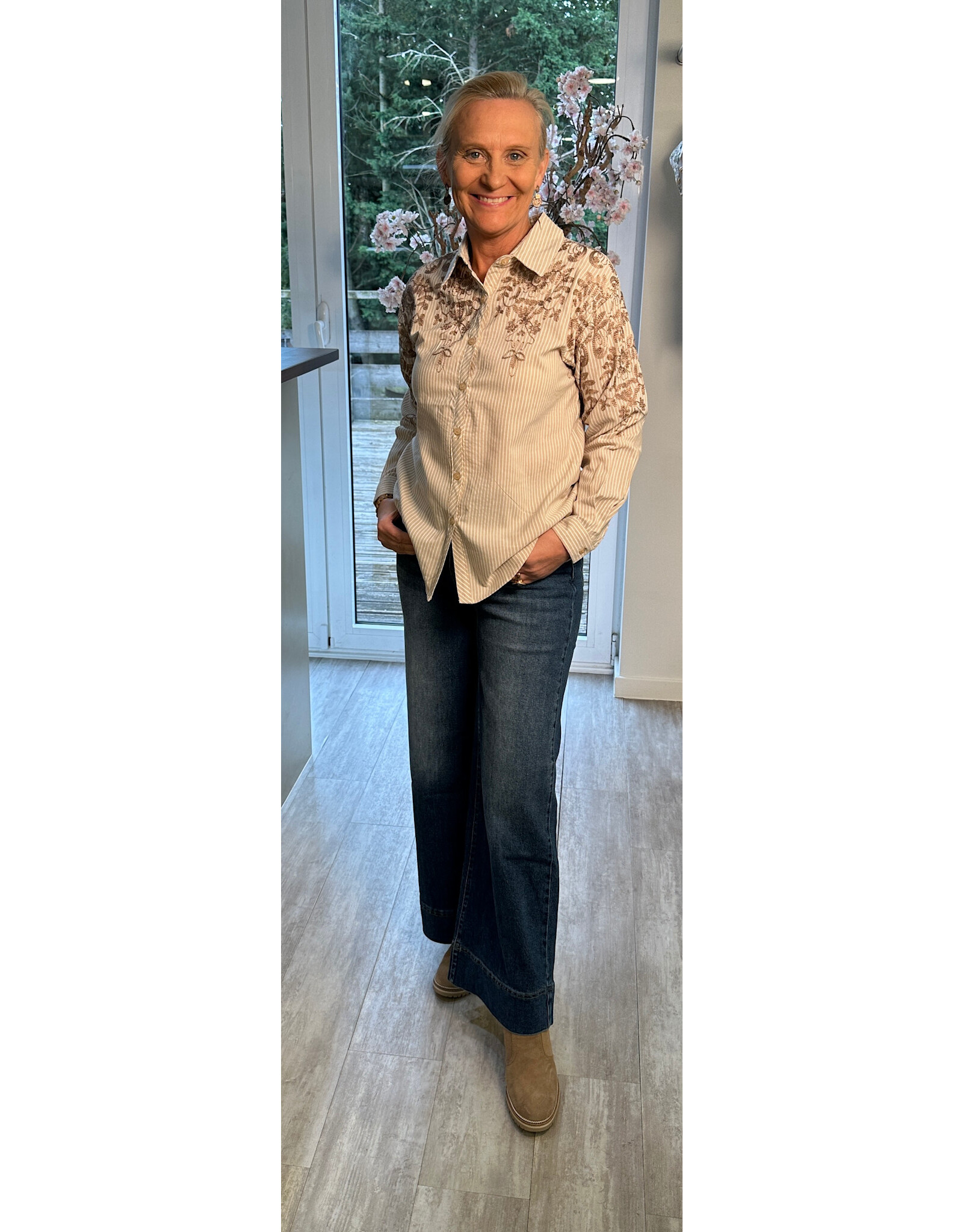 Parijs Bloes Kati bruin