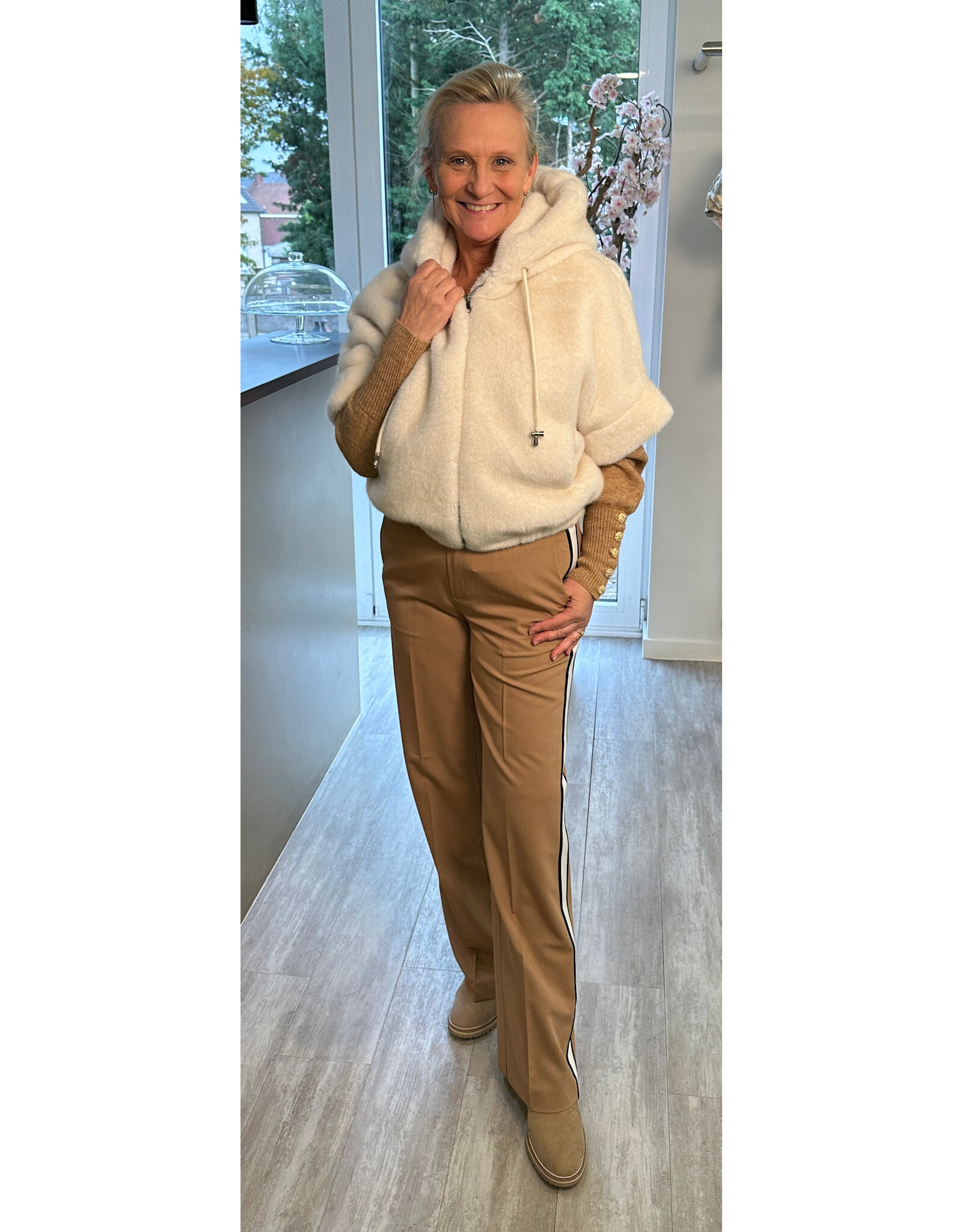 Parijs Jas bont met kap beige