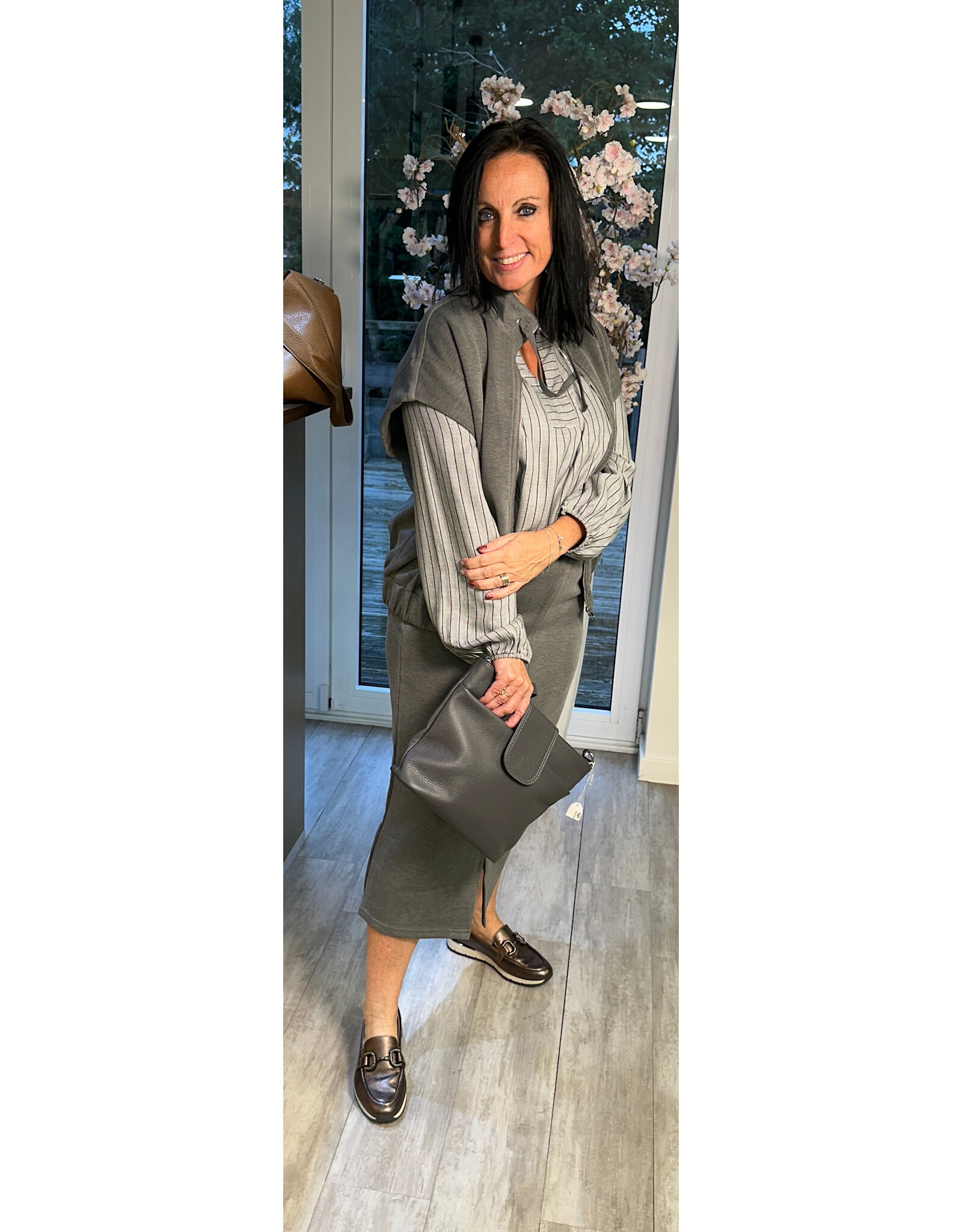 Ivy Beau Rok Abbey dark grey