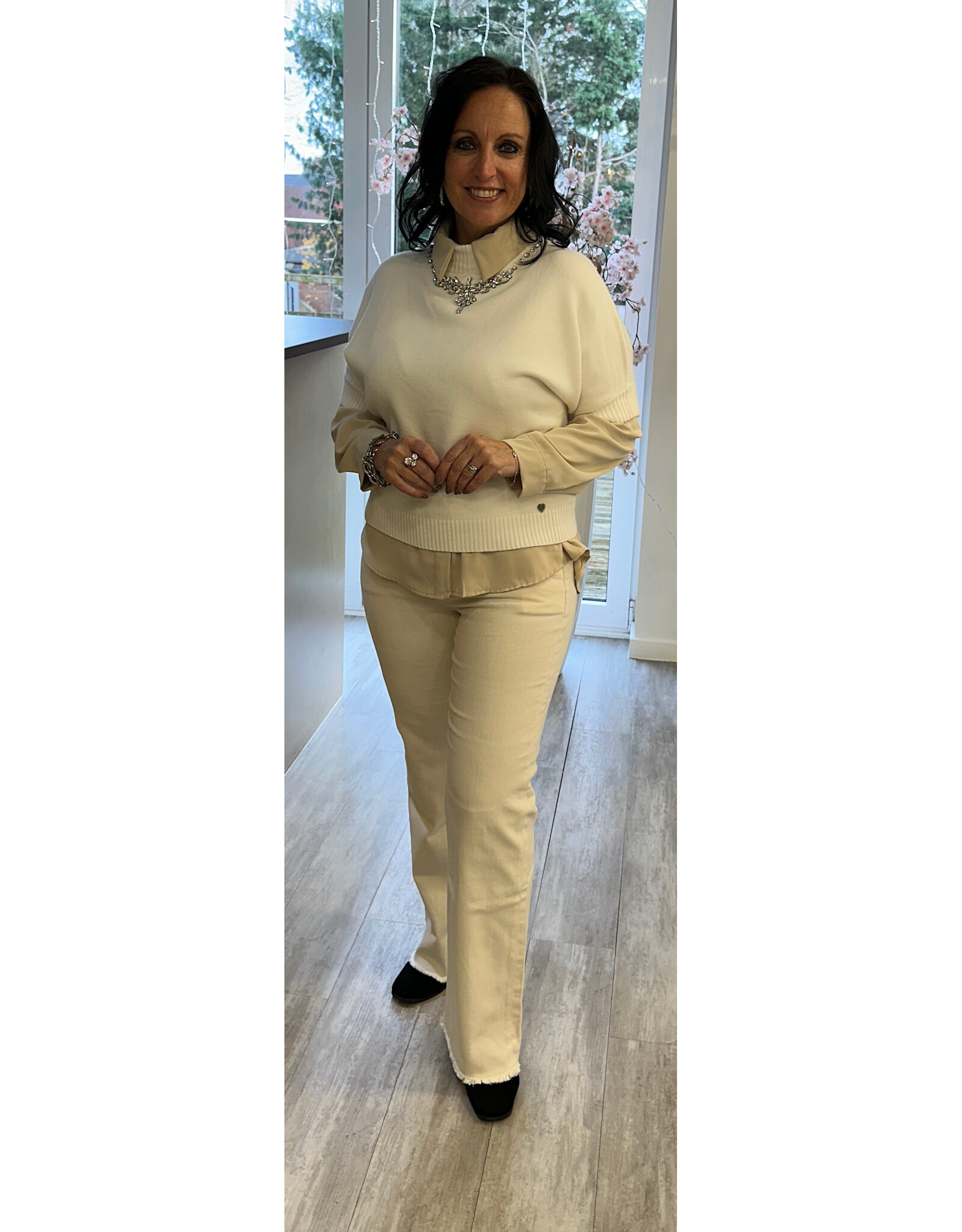 Brussel Trui Celeste wit