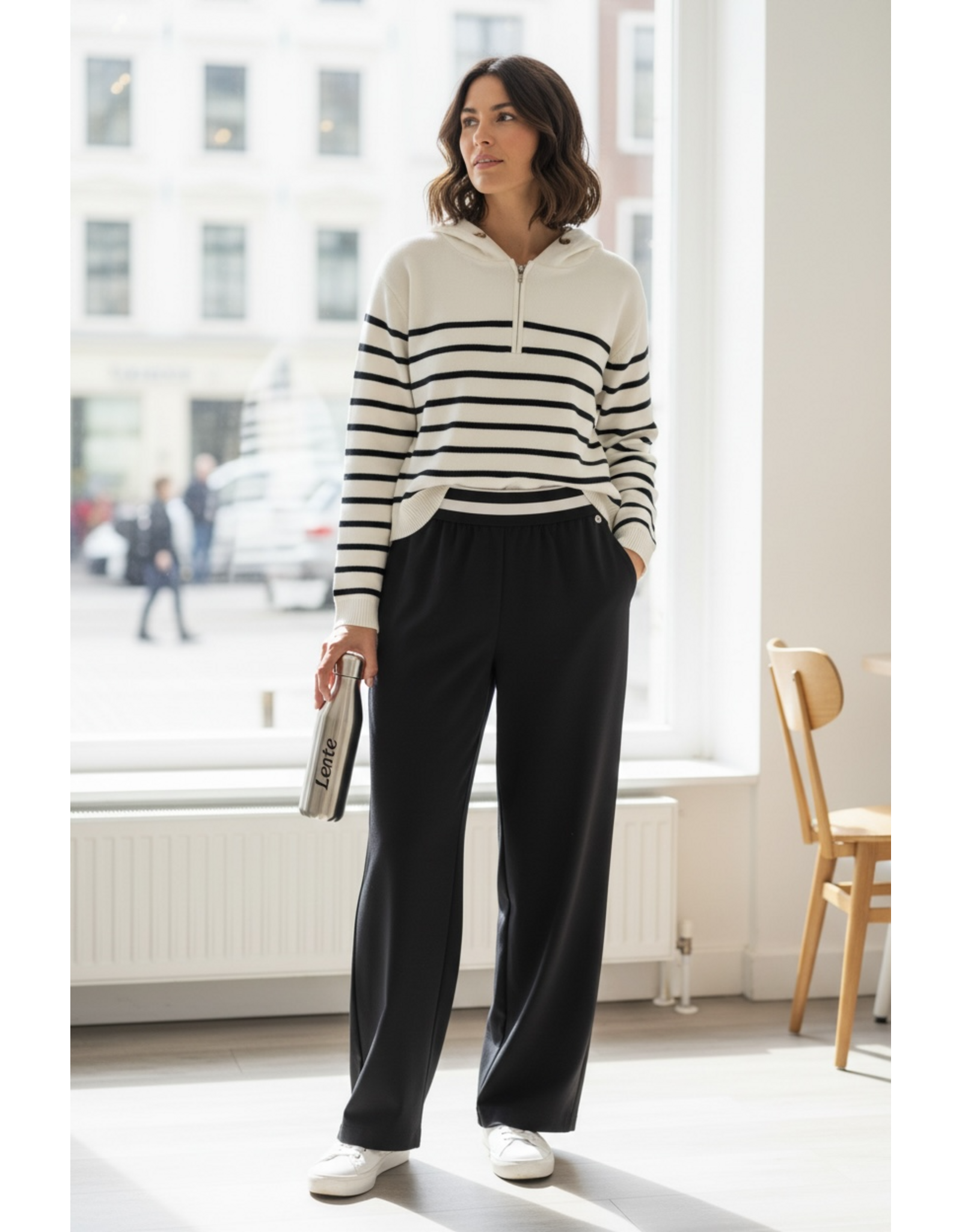 Yest Trui isen antique yest