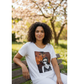 Cream T shirt Strina golden hour