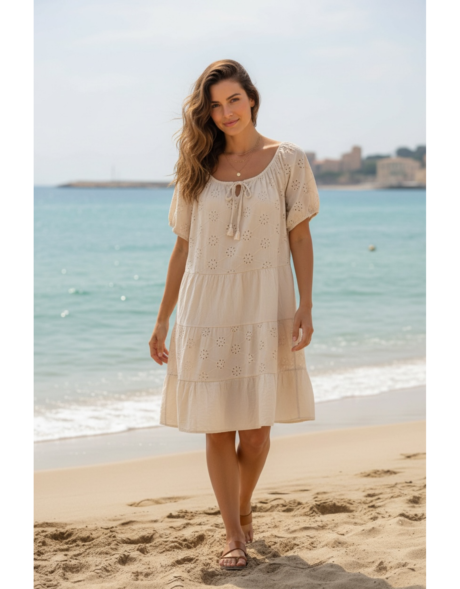 Italie Kleed Isabelle broderie beige