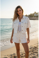 Italie Bloes white heart