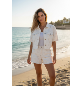 Italie Bloes white heart
