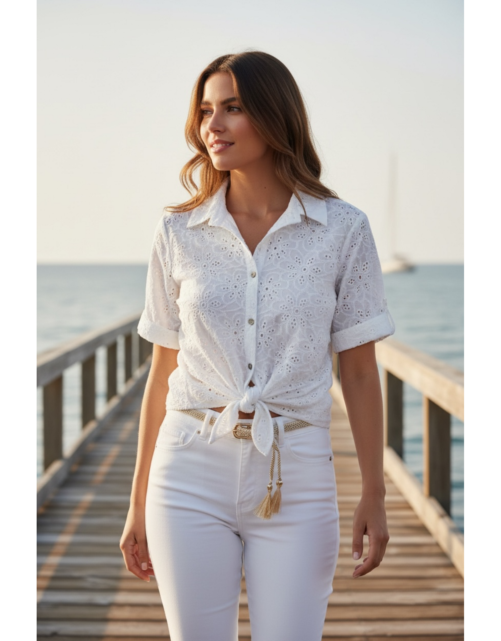 Italie Bloes summer broderie wit