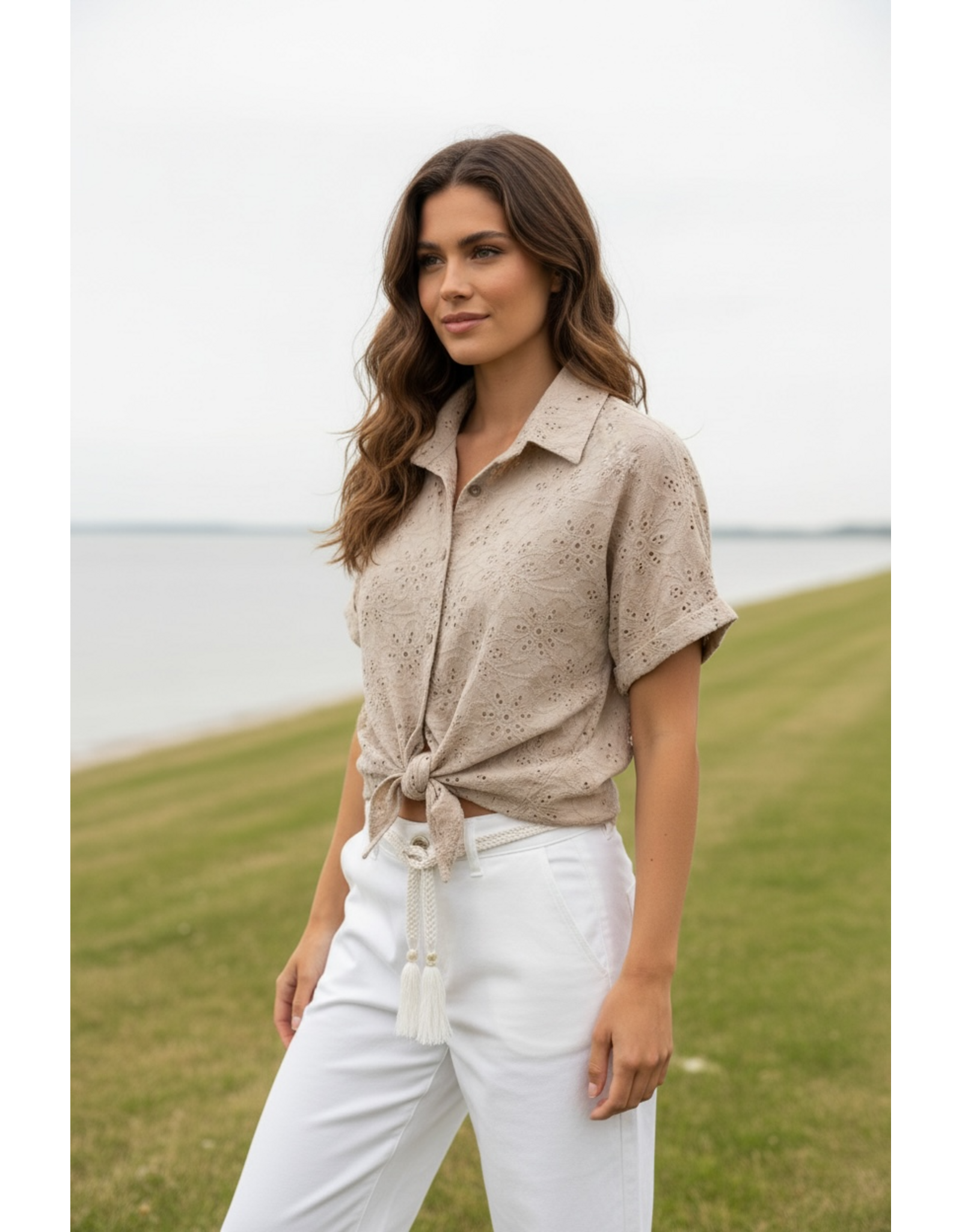 Italie Bloes summer broderie beige