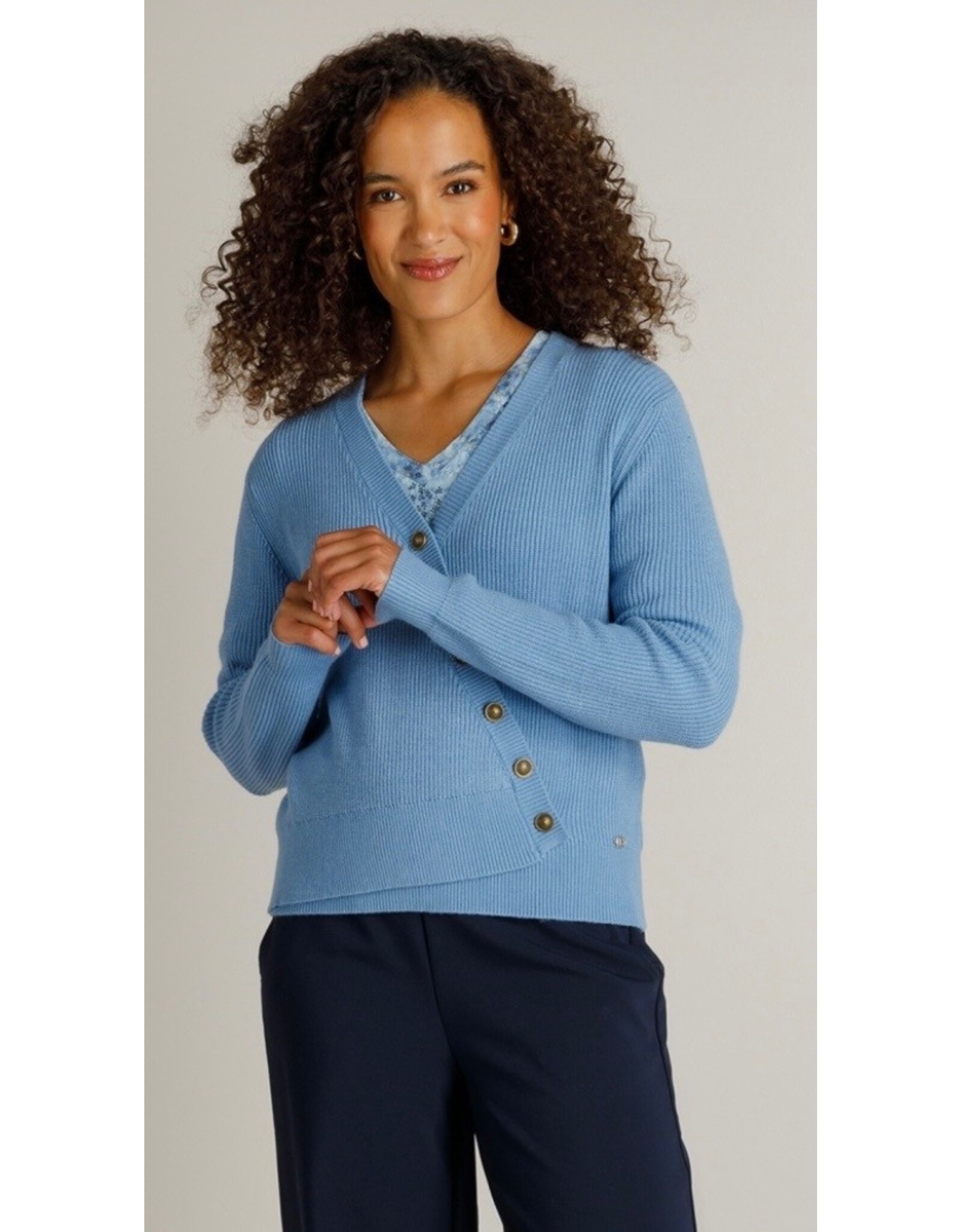 Ivy Beau Trui Hester blue