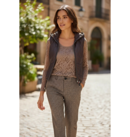 Italie Bodywarmer met kap chocoladebruin