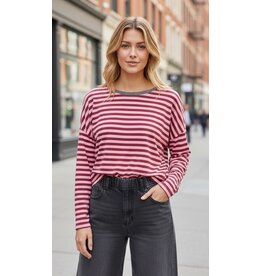 Italie Trui cherry stripe