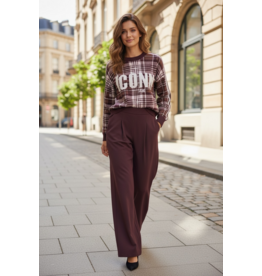 Allerlei Broek prya wine 820