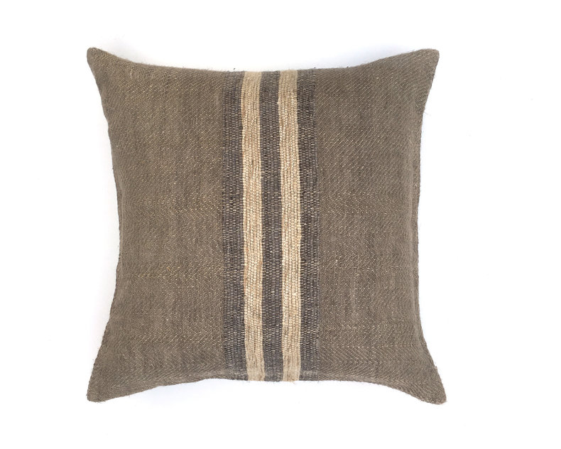 Puck cushion cover 50/50 linen and silk