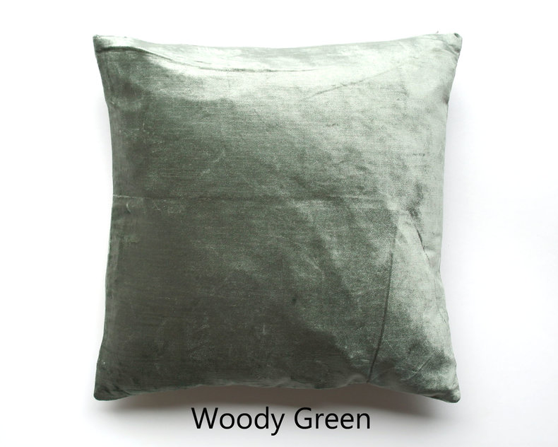 Woody Shiny Velvet Cushion