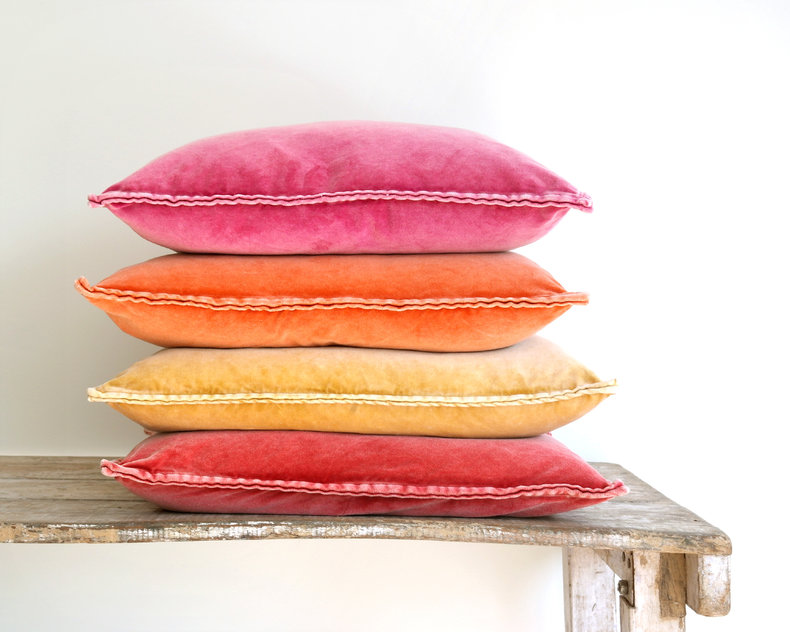Pip stonewashed fluwelen kussen - felle kleuren