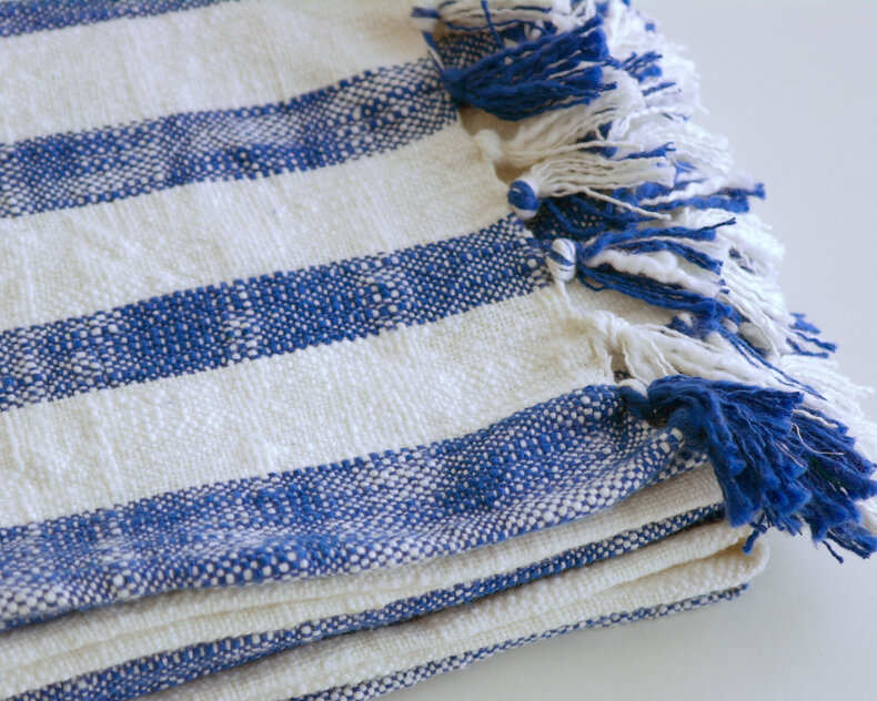 Plaid Jax in soft slub cotton – striped in seven natural shades, matching the Jax cushions