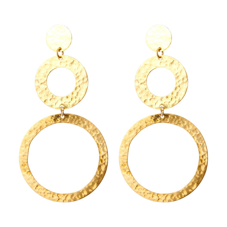 NOX Amsterdam NOX big statement gehamerde gouden oorbellen